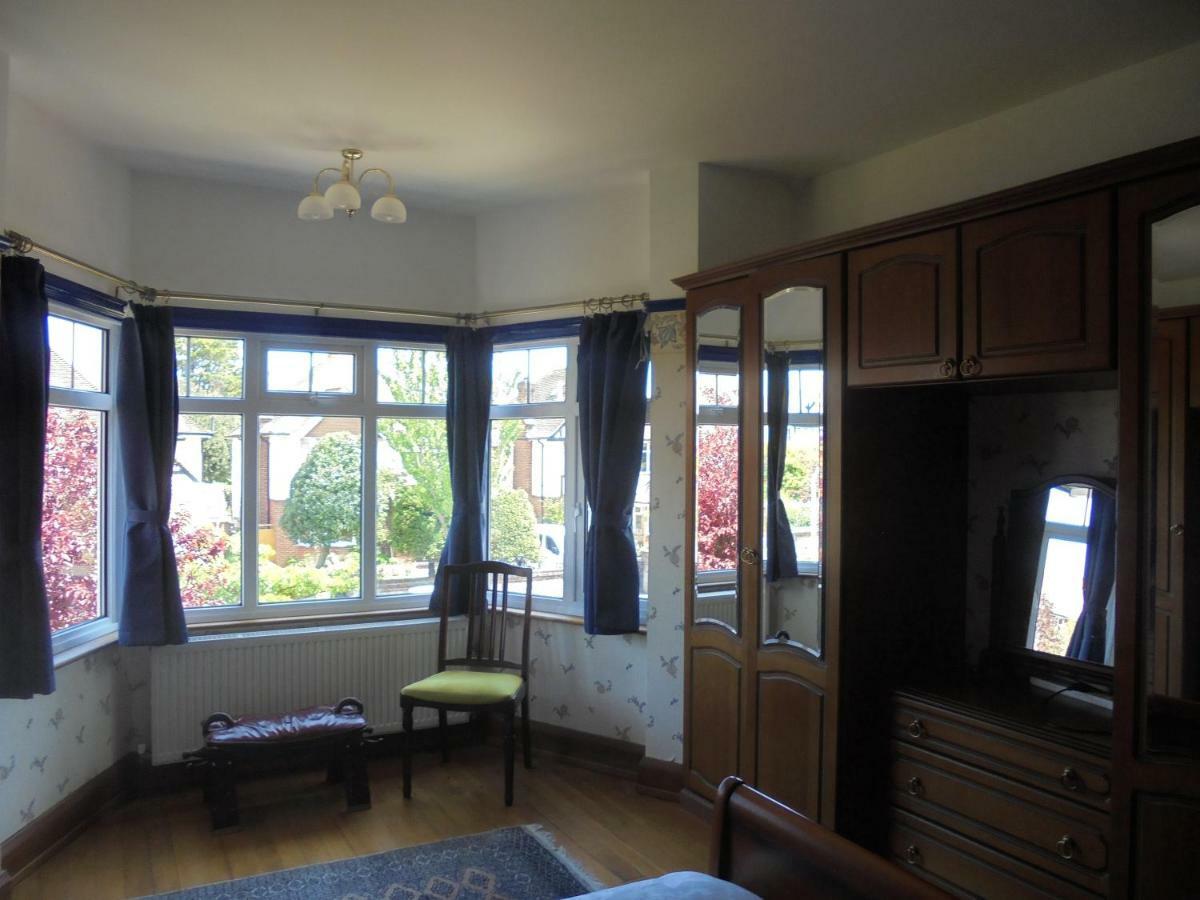 Kelvin Side Villa Eastbourne Exterior photo